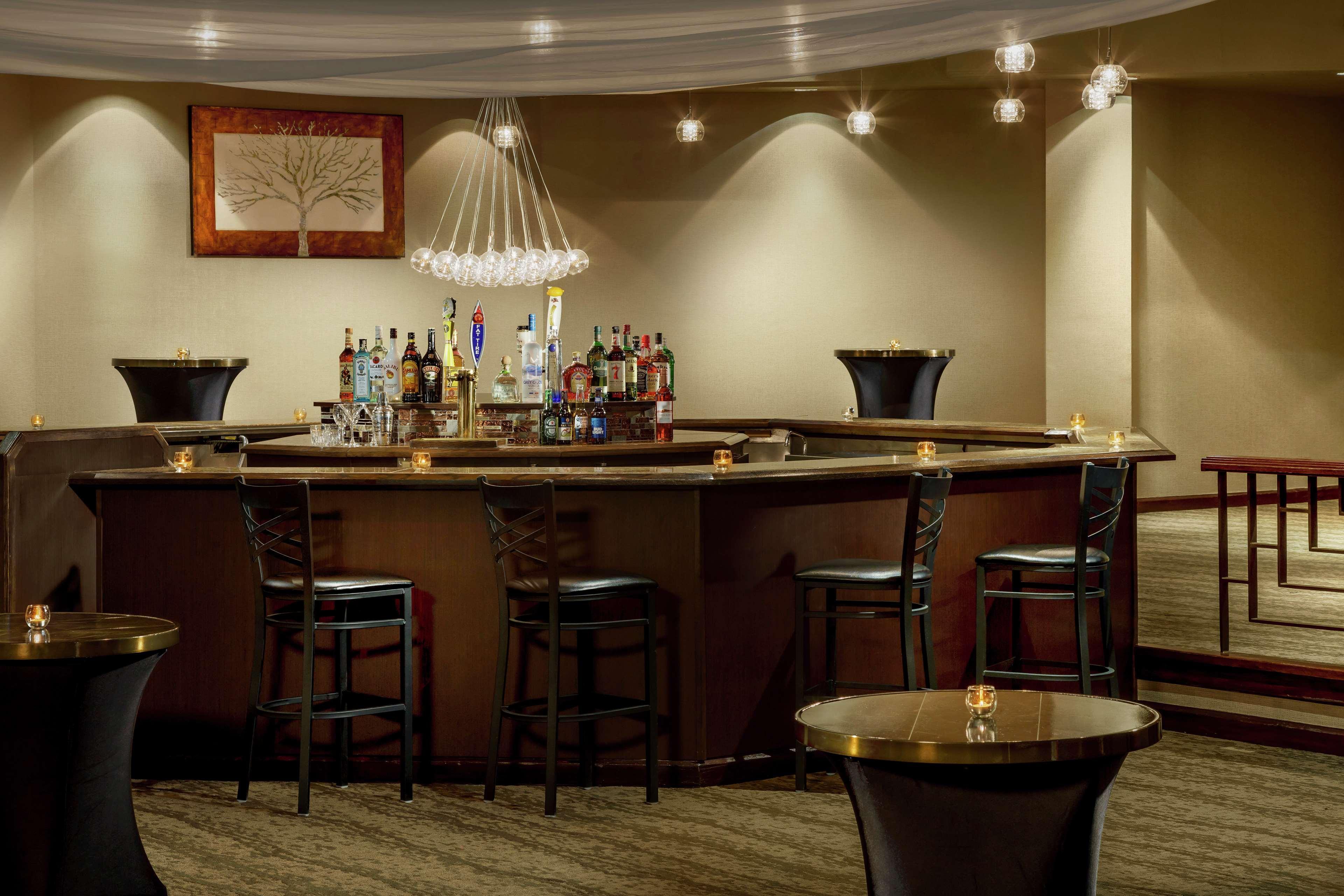 Doubletree By Hilton Colorado Springs Hotell Exteriör bild