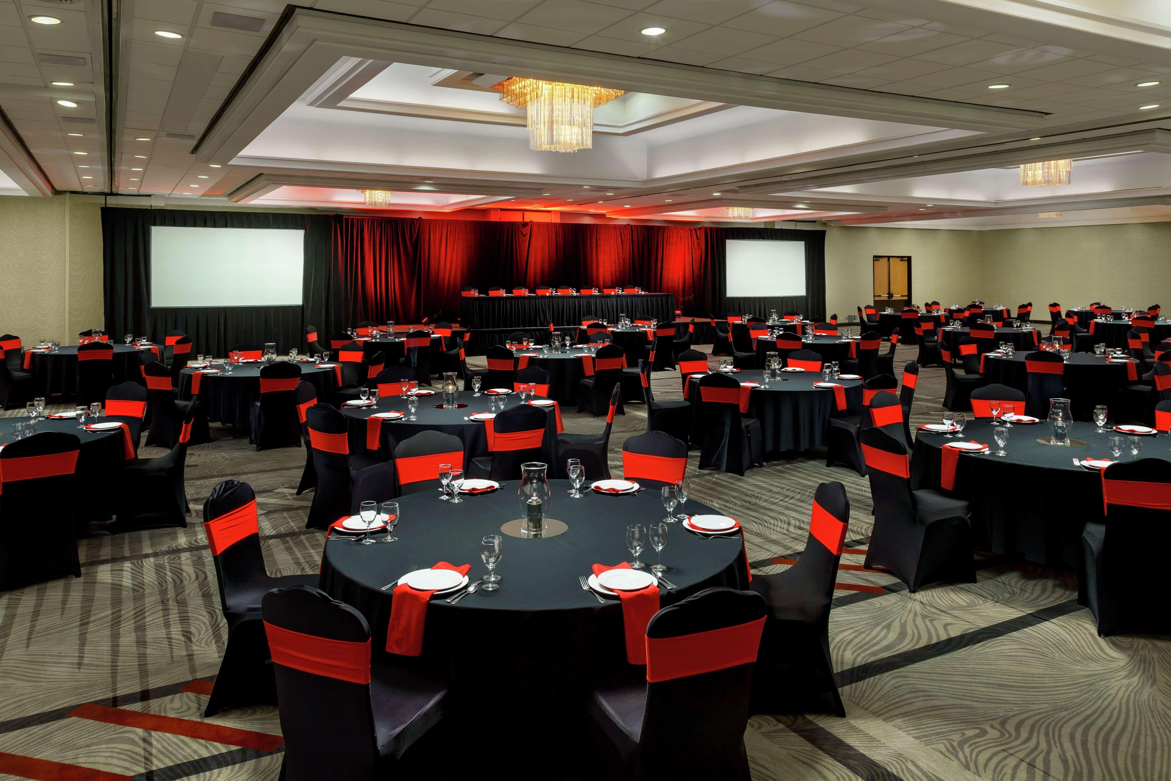 Doubletree By Hilton Colorado Springs Hotell Exteriör bild