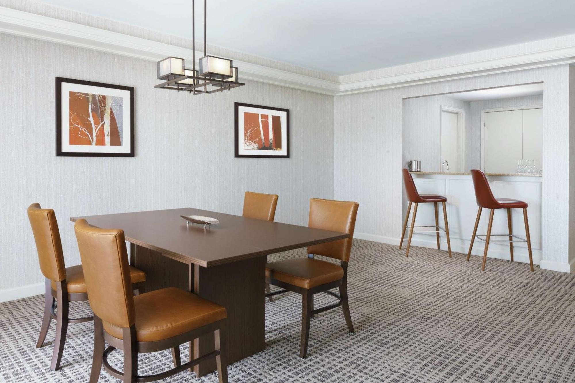 Doubletree By Hilton Colorado Springs Hotell Exteriör bild
