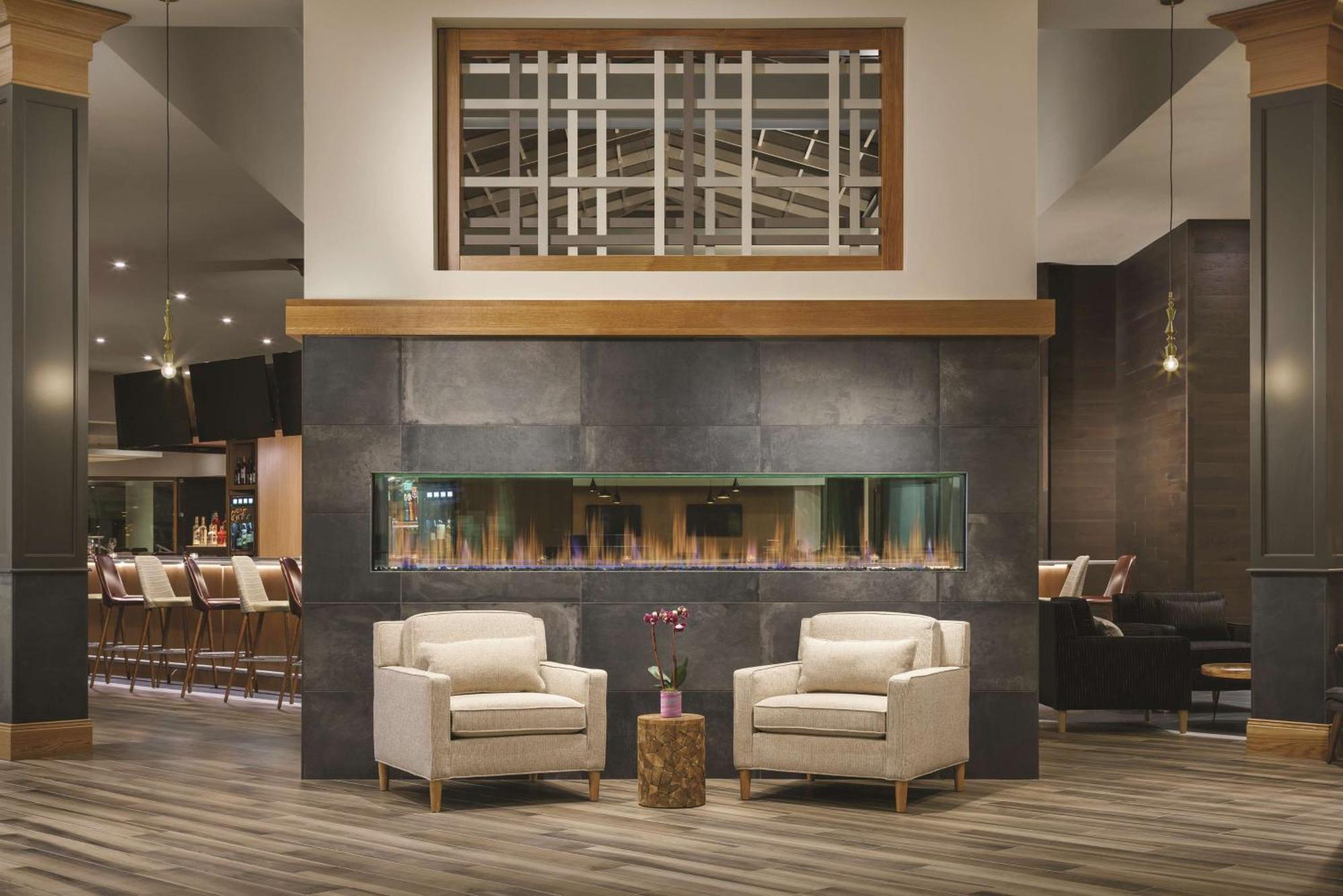 Doubletree By Hilton Colorado Springs Hotell Exteriör bild