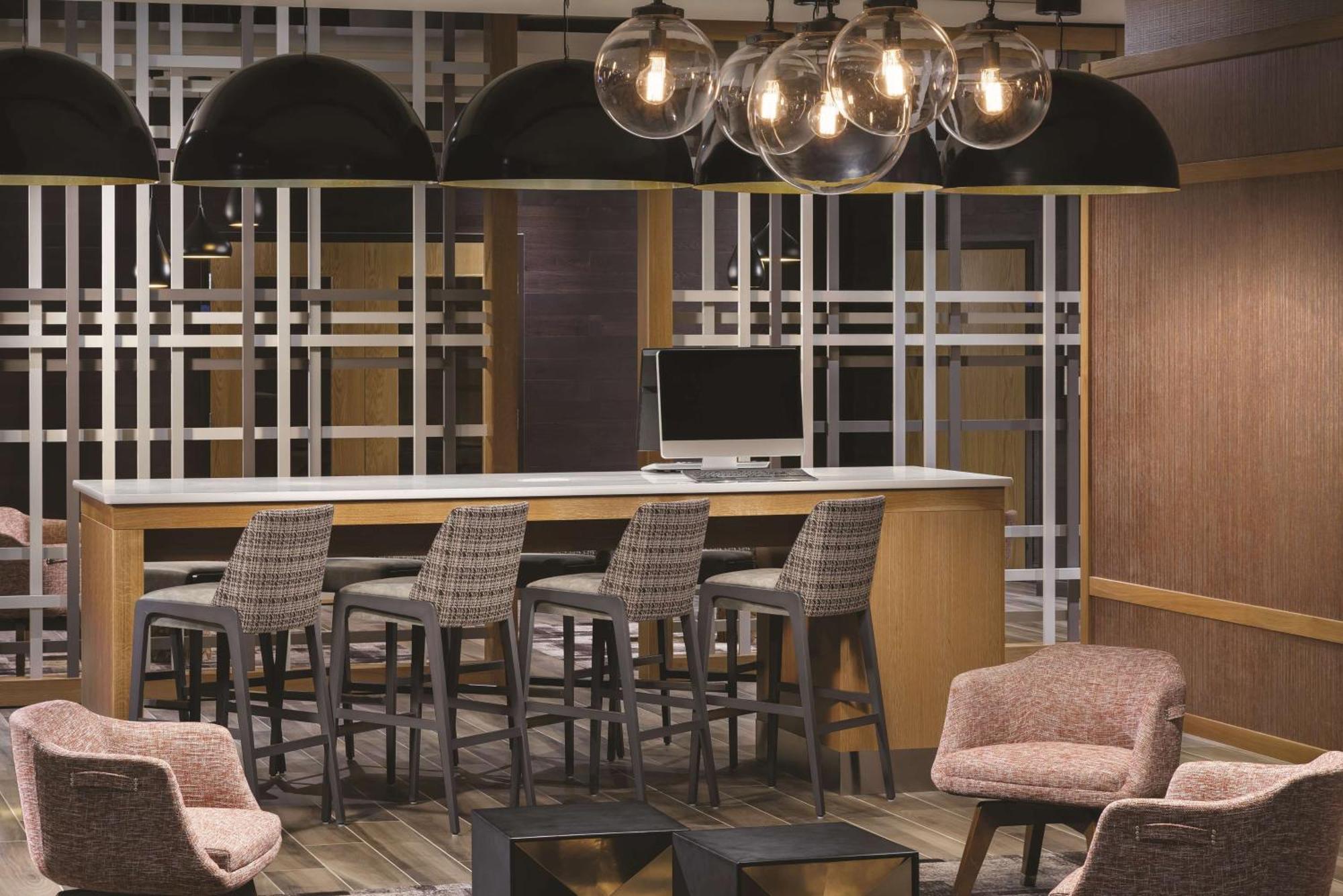 Doubletree By Hilton Colorado Springs Hotell Exteriör bild
